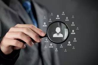 從獵狗與兔子的故事看企業(yè)管理中的激勵與目標(biāo)管理